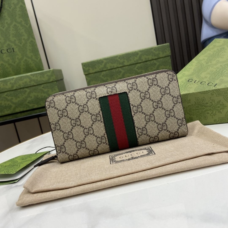 G*u*i wallets & purse